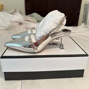BRAND NEW Larroude Ines Silver Slingback Heels - Size 7.5